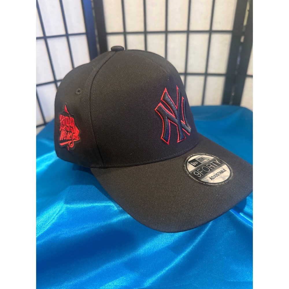 New Era New York Yankees 9FORTY Hat Black Red NWOT Adjustable MLB